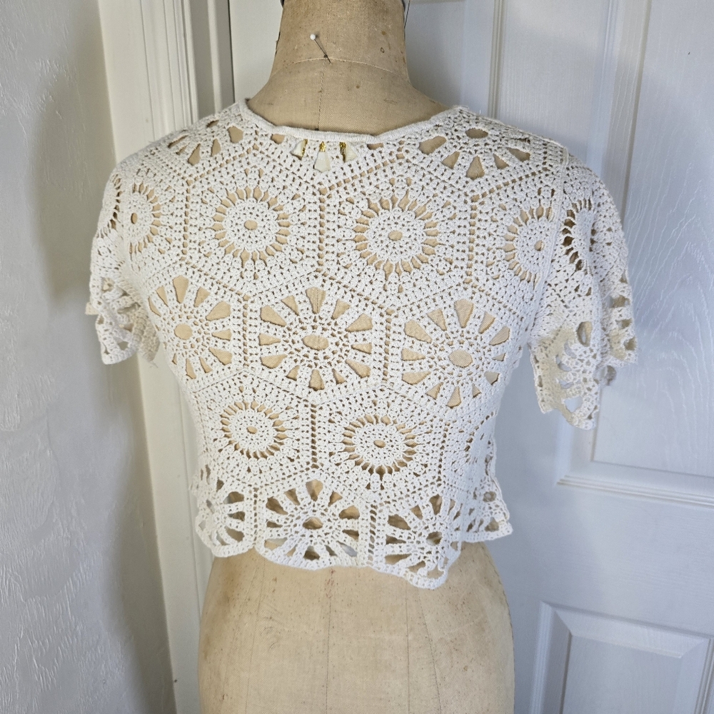 Rebellion Off‎ White Crochet Womens Short Sleeve Top XS - Picture 4 of 9